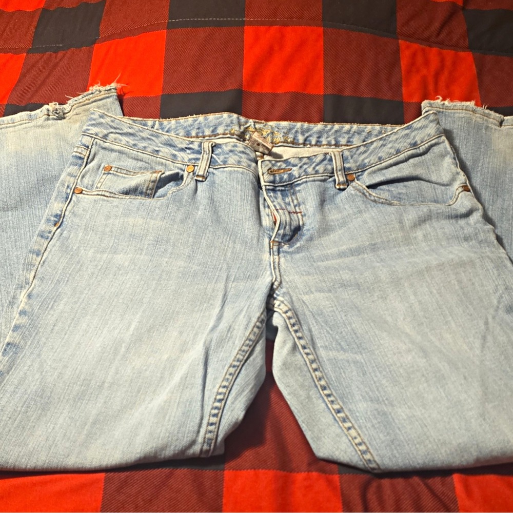 American Rag Women's Blue Light Wash Denim Jeans Flare 5-Pocket Zip